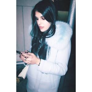 Meet your Posher, Serena